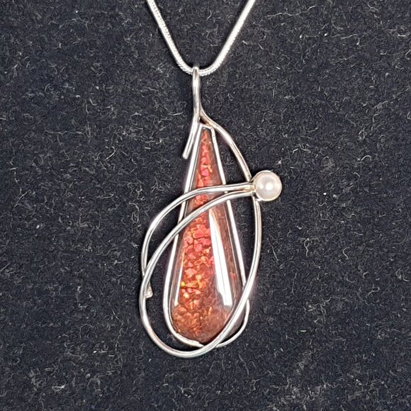 2’’ Vintage Sterling Silver Red Ammolite & Pearl Pendant – Canadian Original - Picture 3 of 11